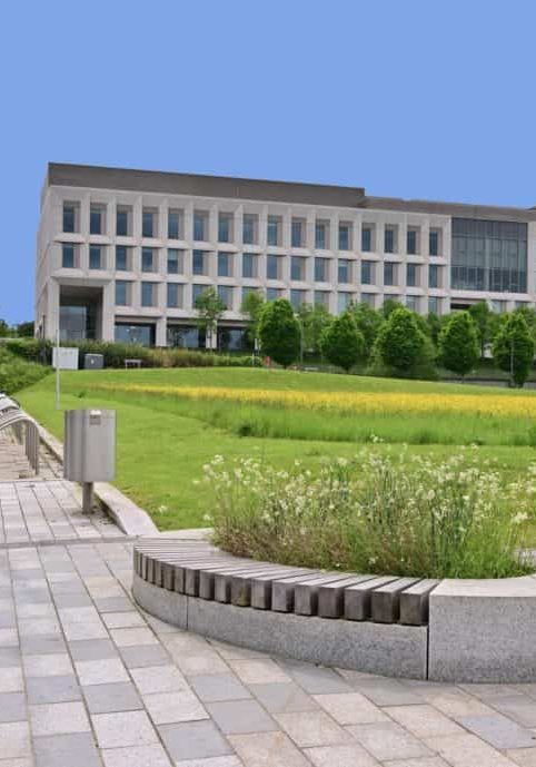UsherBuildingweb